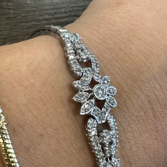 14K white gold and genuine natural diamonds vintage bracelet - Picture 6 of 17